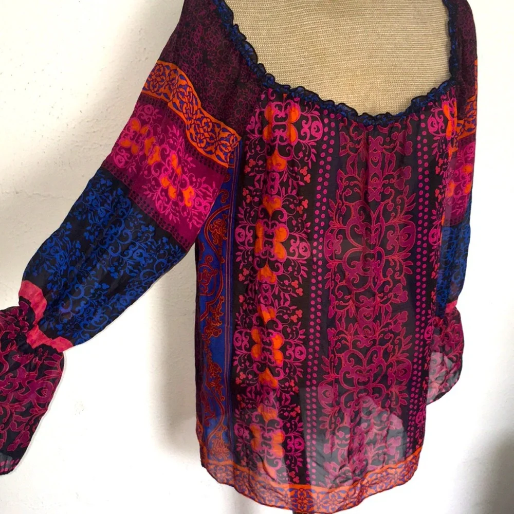 VTG Y2k BOB HALE 100% Silk Printed Sheer blouse Sz M - Picture 2 of 7